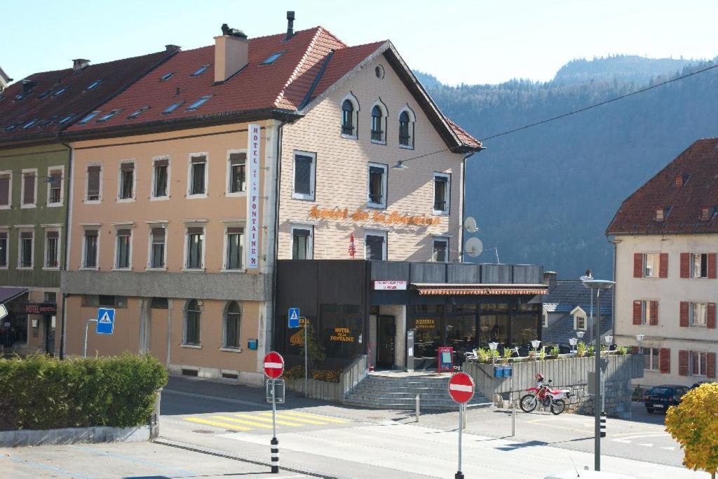 Hotel La Fontaine Saint-Imier Экстерьер фото